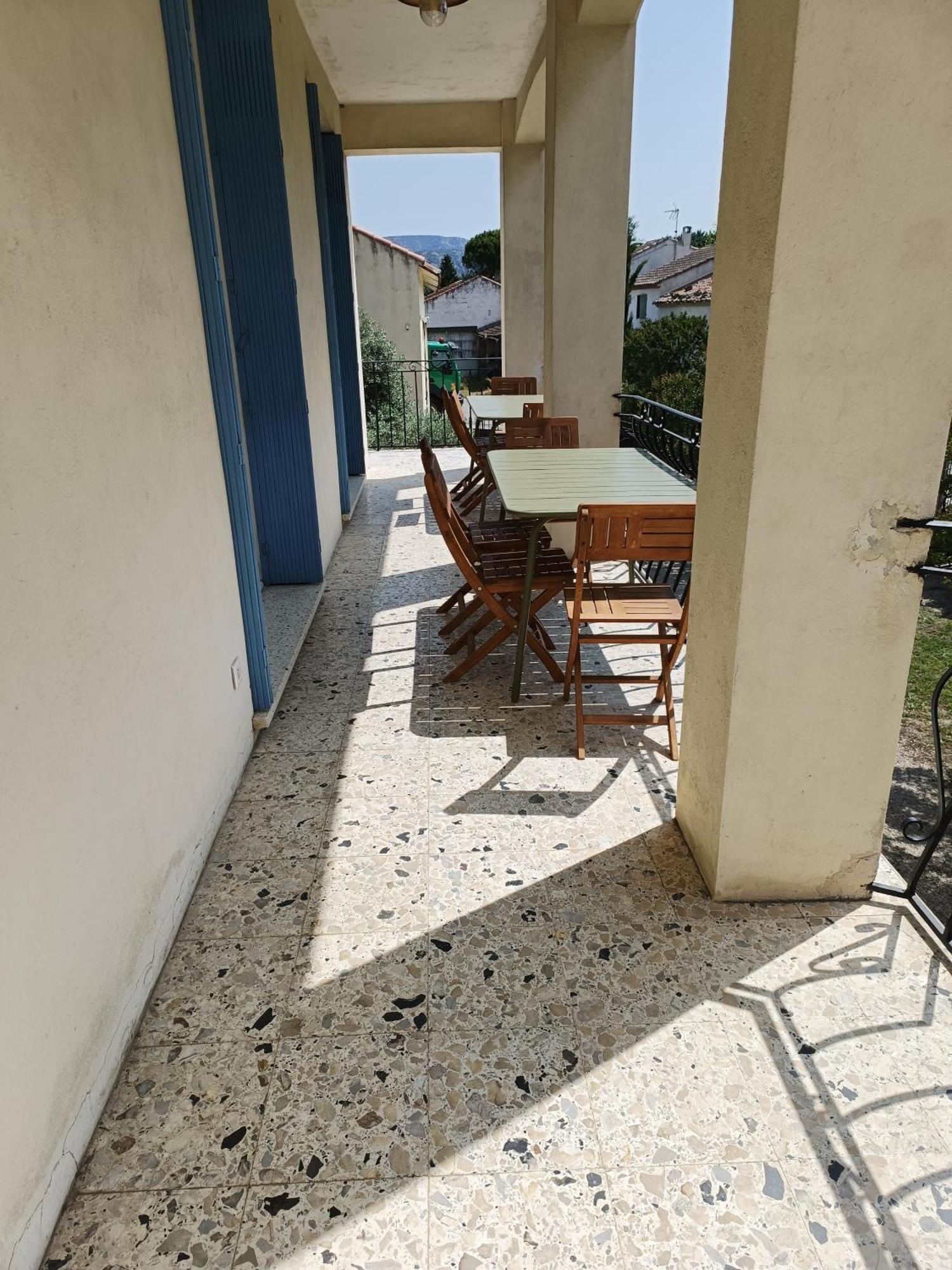 Villa A L'Ombre De L'Olivier Orgon Exterior foto